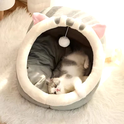 ```Purr-fectly Toasty Cat Castle: The Snuggle Palace for Furry Royals and Their Tiny Paws!```